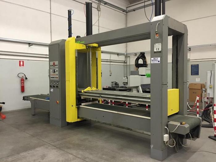 Ristrutturato STRETTOIO AUTOCENTRANTE COMIL CF2000 JUNIOR