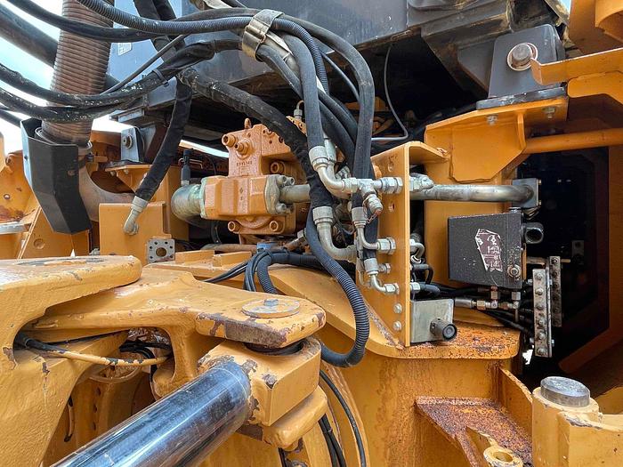 Used 2006 CASE 335 OFF ROAD HAUL TRUCK