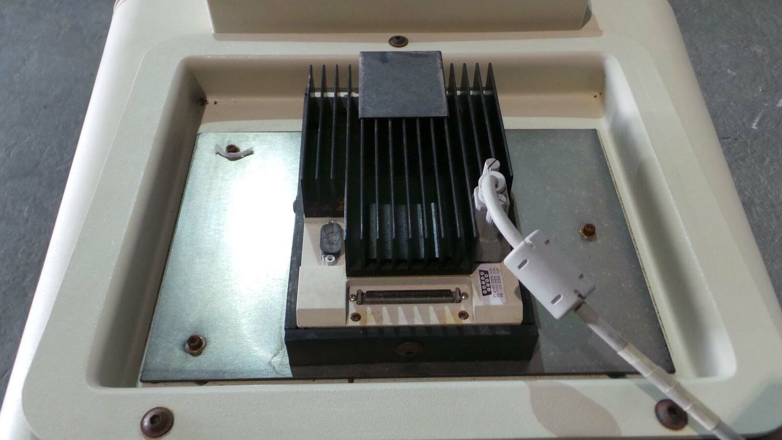 Used Bio-Rad VERSDOC Imaging System 4000 / VersDoc / 100~240 VAC / 50~60Hz / 350W / BiO-RAD /