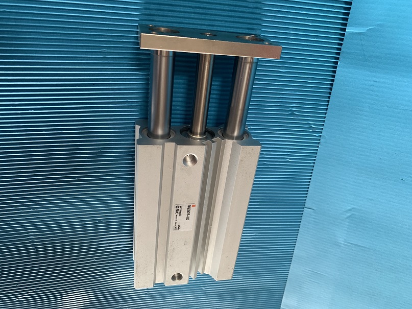 Used SMC Air Cylinder with Guide Rod Plate MGQM25-100