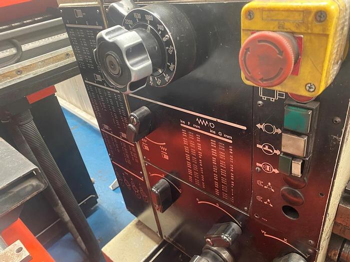 Used Harrison M350 Manual Centre Lathe