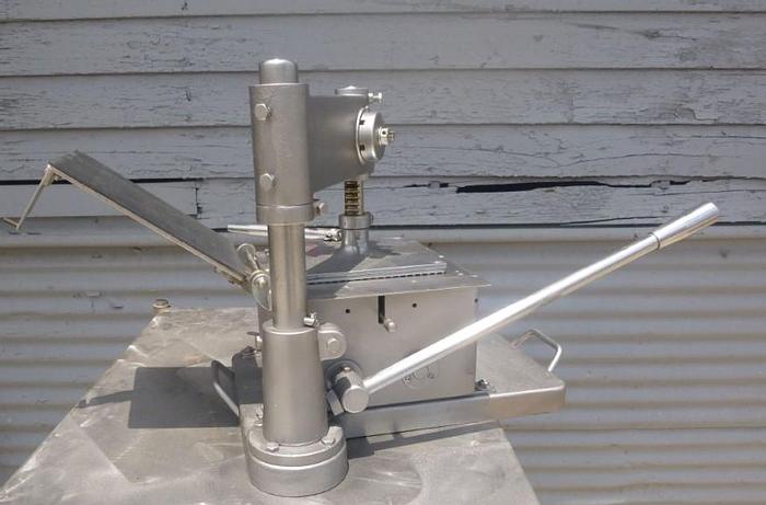 Used Filler, Capsule, Manual, Yih Feng, Mdl B21, Size 2, #S744010