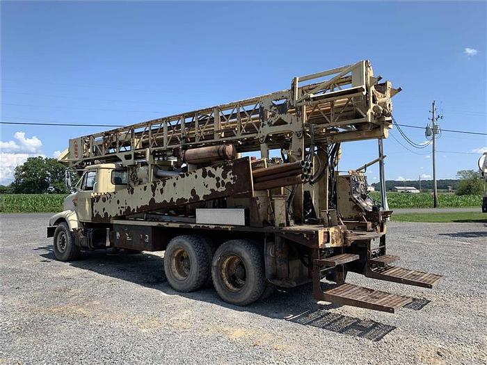 Used 2002 Ingersoll-Rand T3W Drill Rig