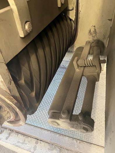 Used 2001 Jakob Loewer ST 300 Heavy Duty Dry Grinding Machine