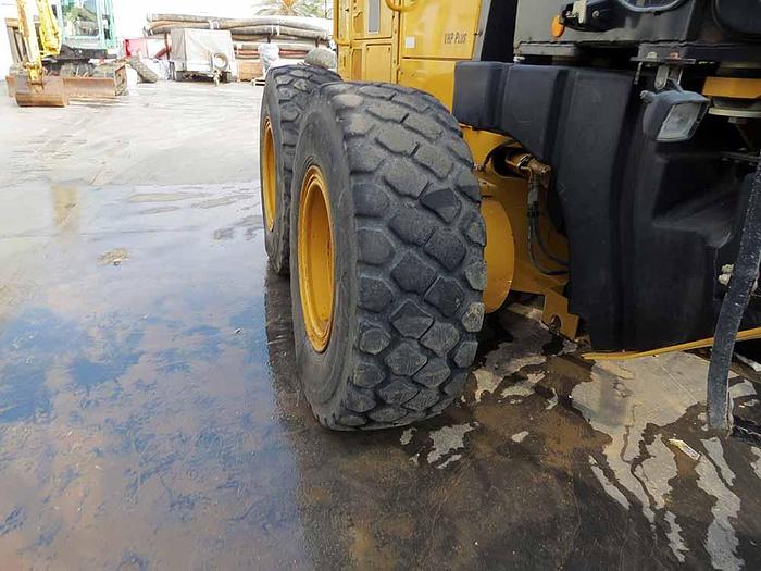 Used 2012 CATERPILLAR 140 M 2 AWD