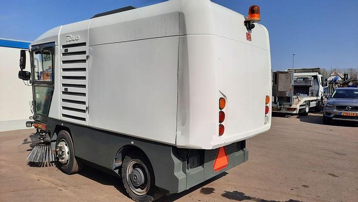 Gebruikt 2009 RAVO 540 STH