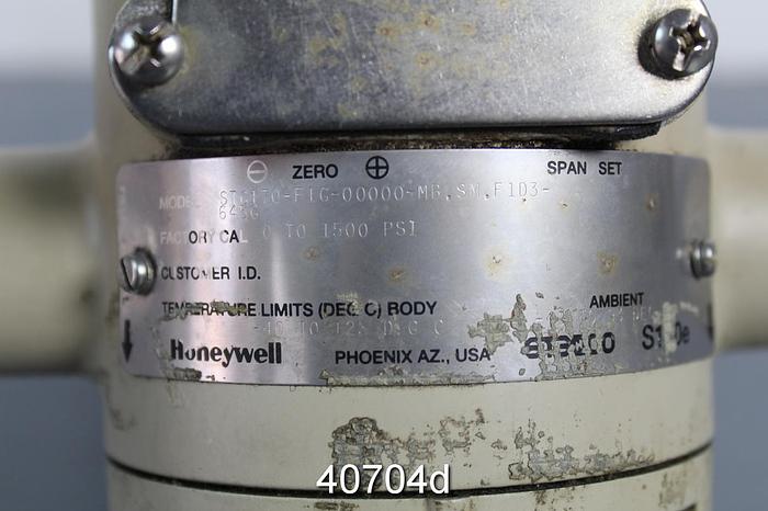 Used Honeywell Series 900 Pressure Transmitter, Model STG170-F1G-0000-MB.SM.F1D3-645G #40704