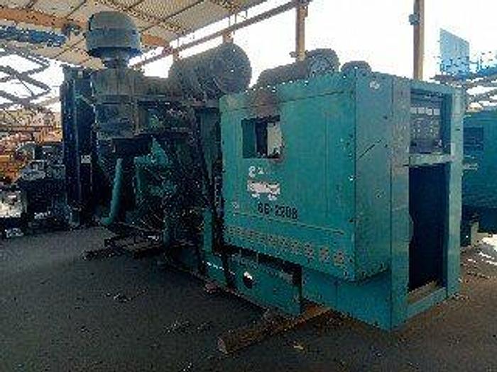 Usado 2012 CUMMINS C1100D5