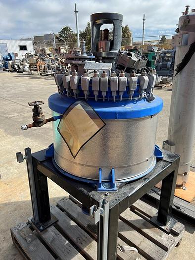 Used Reactor, 50 Gallon, Glass Lined, De Dietrich, 150 PSI, Jacketed, Agitation #S744748
