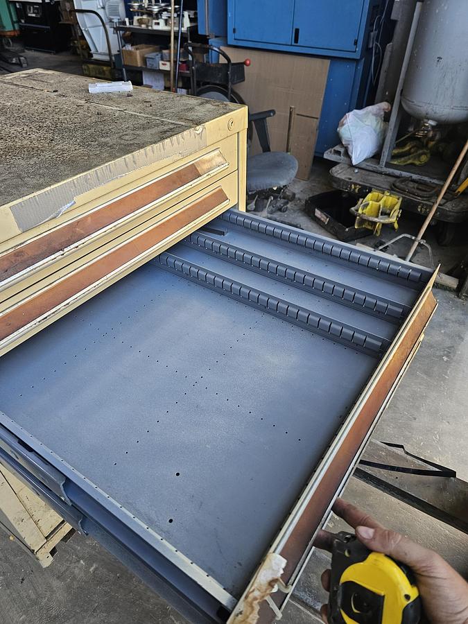 Used Stanley Vidmar 6 Drawer Modular Tooling Cabinet 30" x 28" x 30" Workbench Height