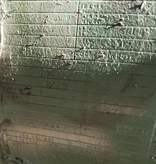 Used Almco #V32 – 32 Cubic Ft 120″ x 20″ x 24″ Vibratory Tub Finishing Machine A1 Liner