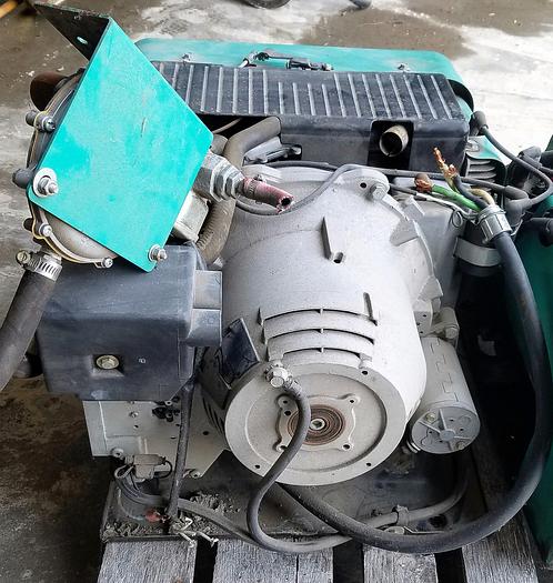 Used Onan 4.8 kW Emerald Plus 5000 Propane or Gasoline Generator 120V 1ph w/5527 Hours