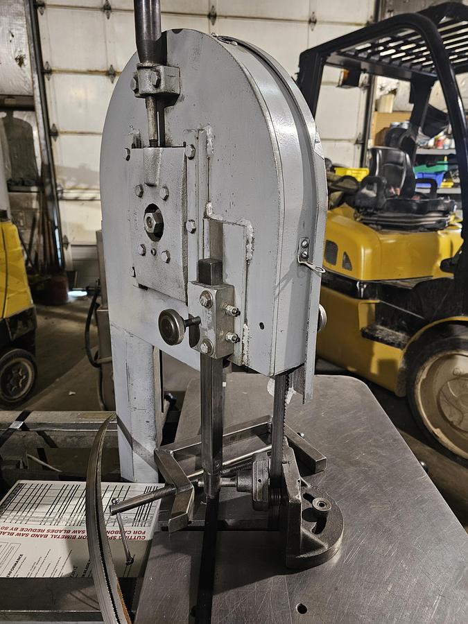 Used Roll-In EF1459 Portable Vertical Bandsaw 9" x 14" Capacity w/Clamps & Extra Blades