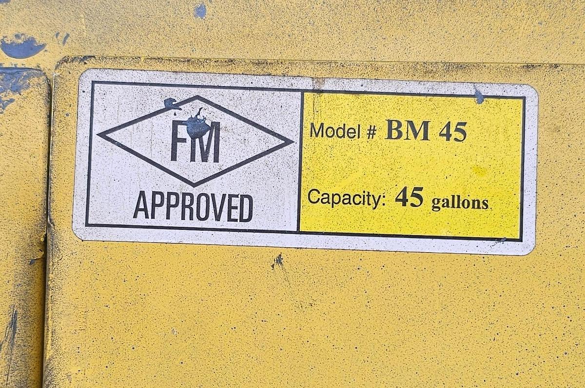Used Global Industrial BM45 45-Gallon Flammable Safety Cabinet, 2-Door Self Closing