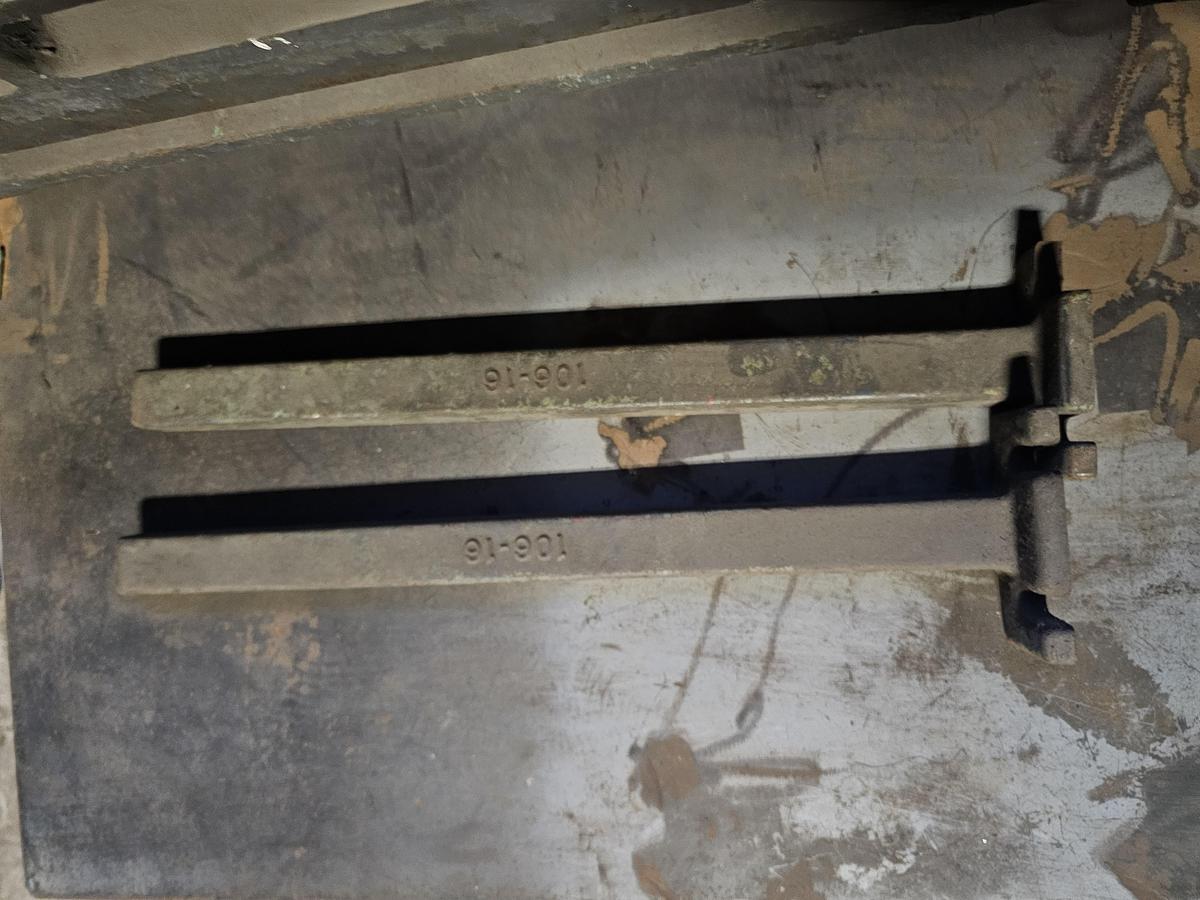 Used 36" Pexto PX36-A Universal Box & Pan Brake 16 Ga. Capacity Steel on Cart 