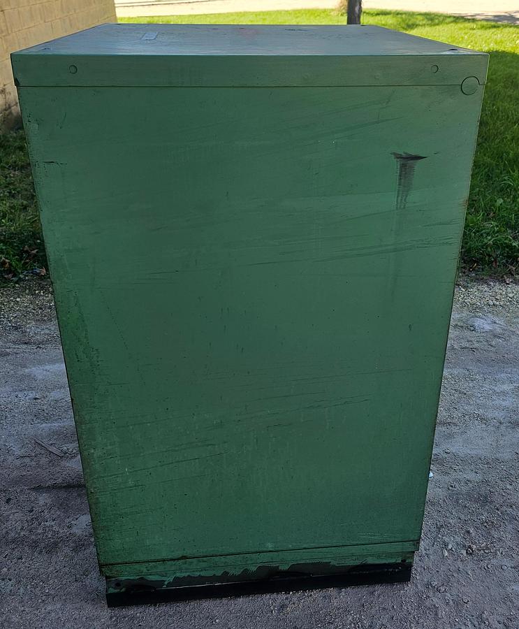 Used Stanley Vidmar 5 Drawer Modular Tooling Cabinet 30 x 27.5 x 44 Industrial Green