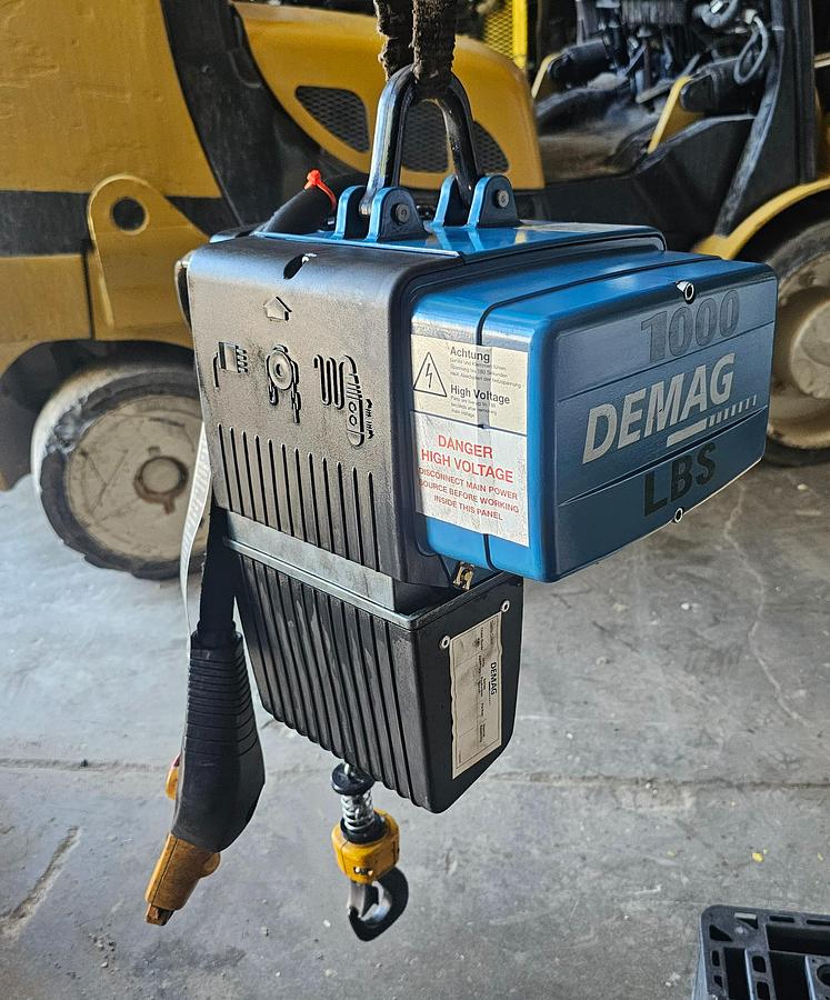 Used 1100# Demag DC-COM 5 500 1/1 H5 Overhead Electric Chain Hoist & Parts Hoist 