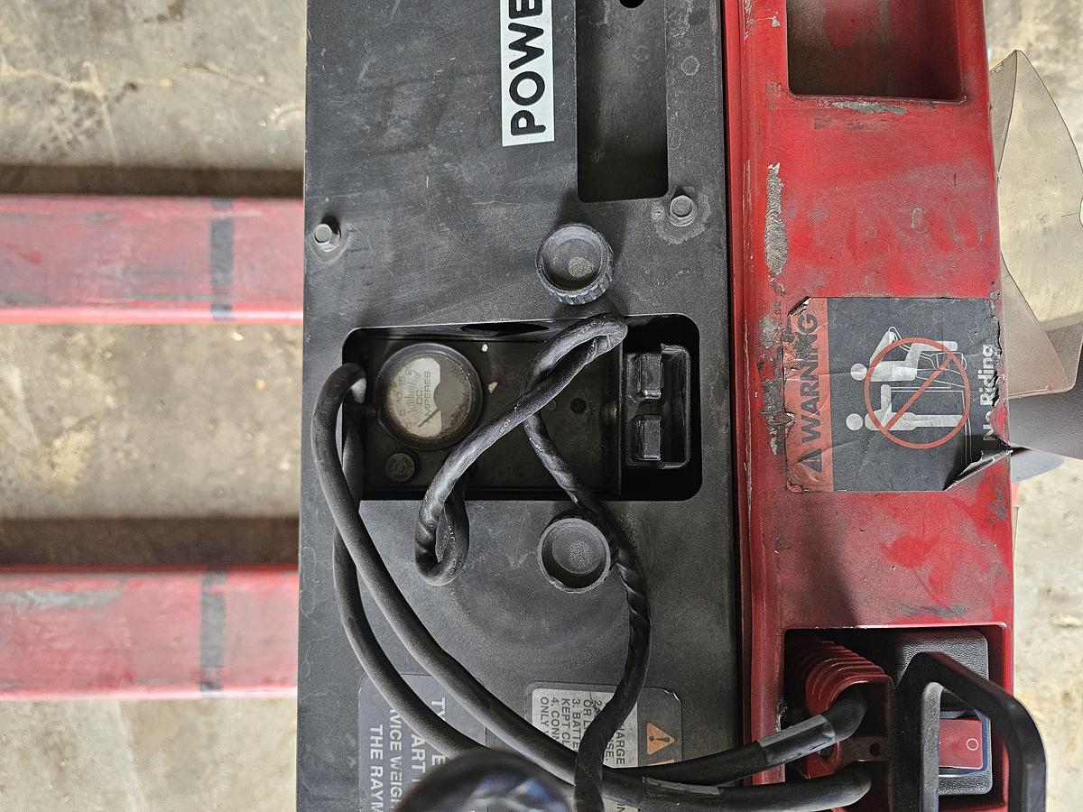 Used Raymond 102T-F45L 4,500 Lb. Electric Pallet Truck | 2015 | 908 Hrs | Onboard Charger