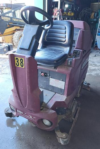 Used Minuteman 36V Electric Battery Operated Ride-On Floor Scrubber #SCV-28/32