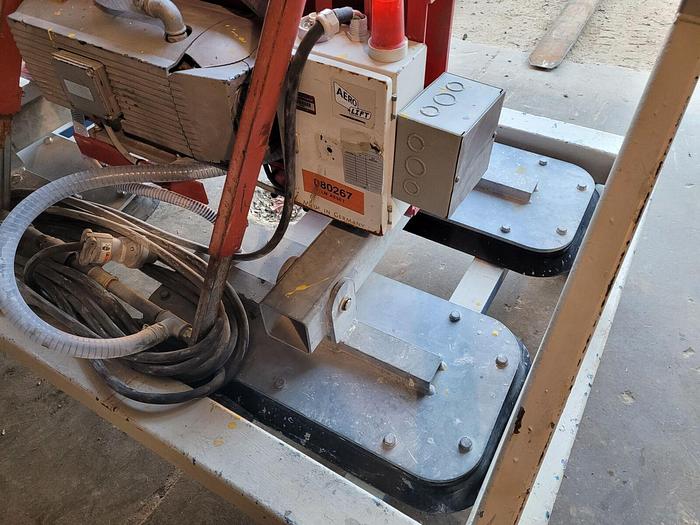 Used Certex/Aero-Lift 4000/4L Cup Vacuum Sheet Lifter w/4 Ton Capacity & 5 Ton Bar