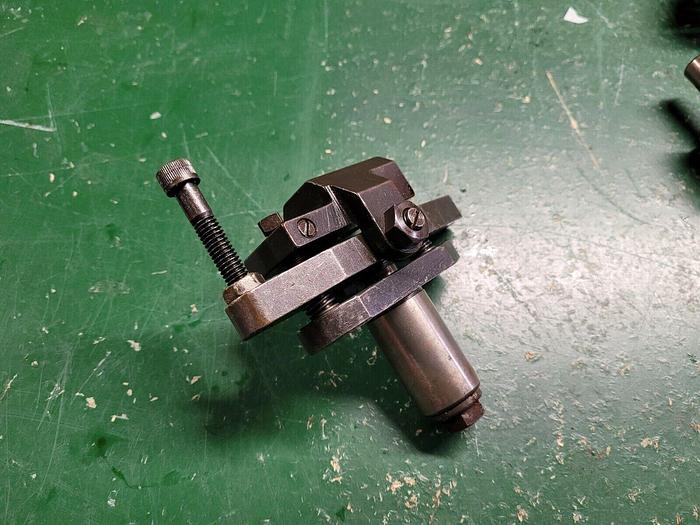 Used Brown & Sharpe 22MA Recessing Tool Holder Toolholding 1" Shank