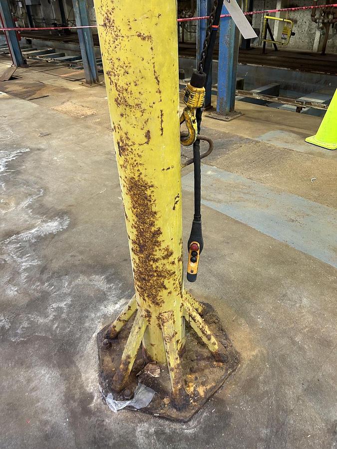 Used 1/4 Ton Abell-Howe Freestanding Jib Crane 10' Under Beam x 11' Span & Demag Hoist