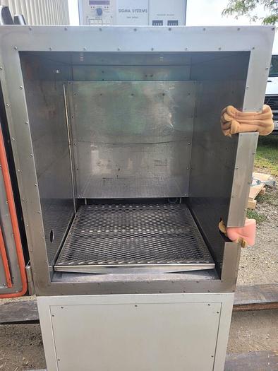 Used Sigma Systems 170MC-3 Environmental Temperature Nitrogen Chamber -40 to 200*C