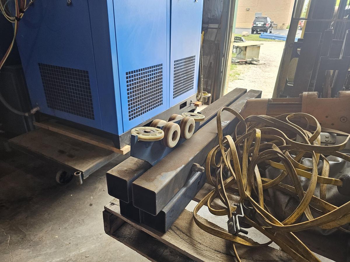 Used 4000 lb (2 Ton) 19.5' Span x 33' Runway Gorbel Freestanding Bridge Crane System & Hoist