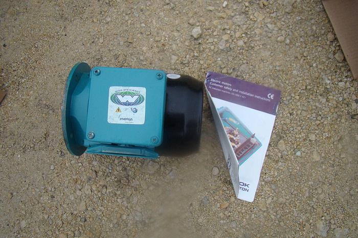 Brook Invensys Cat #5927203WA-04 1/2 HP Electric Motor w/C-Face Mount