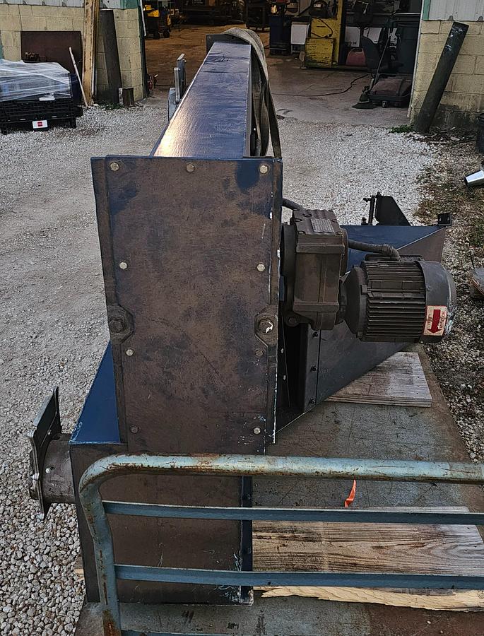 Used 15 Hp Wheelabrator Tumblast TBR-6 Direct Drive Blast Wheel Rubber Belt Machine, 6 Cu. Ft Capacity