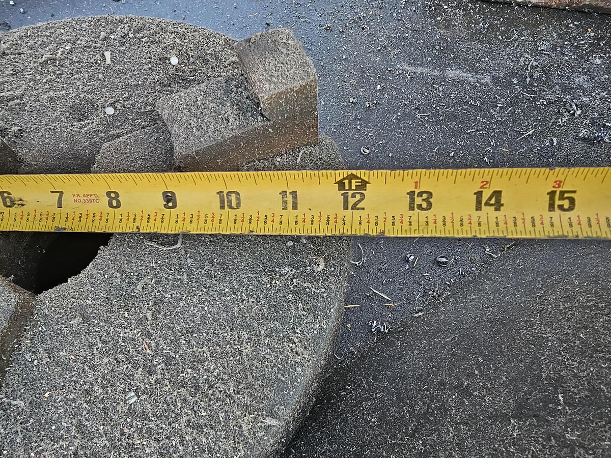 Used Cincinnati Hydrashift 22 Engine Lathe 23.5" Swing x 72" Centers