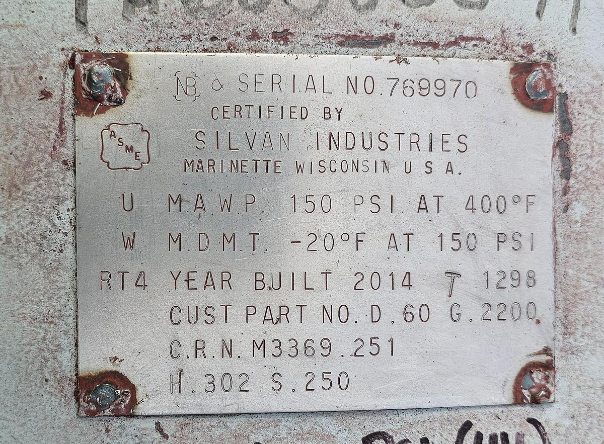Used 2014 Silvan Industries 2200 Gallon Vertical Compressed Air Receiver Tank 150 PSIG @ 400*F
