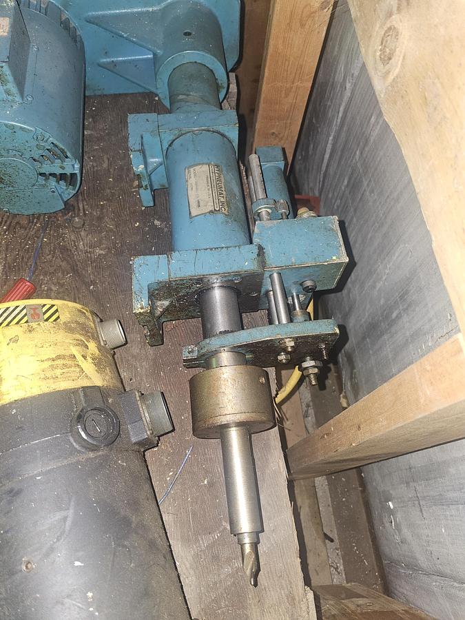 Hypneumat Auto Drilling and Tapping Unit #DQ36EHB P/L w/1 Hp Motor 208-230/460V
