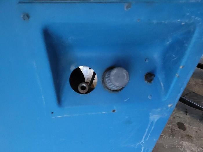 Used Zero Manufacturing BNP-60-1 Reach In Grit Blast Cabinet & 600 Dry Filter