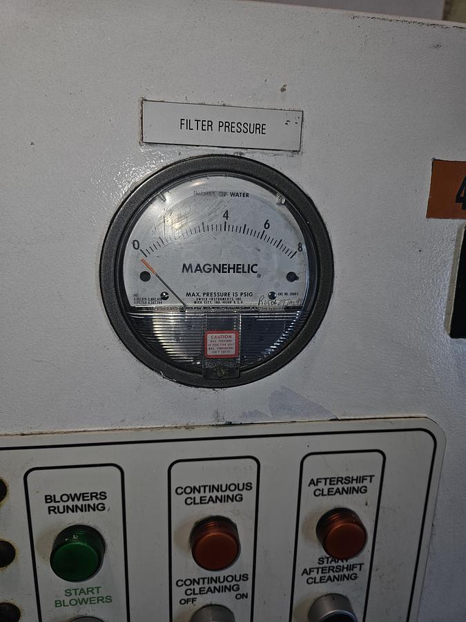 Used Donaldson Torit DWST 6-4 Downflo Workstation | 28,000 CFM | 4-Module Dust Booth