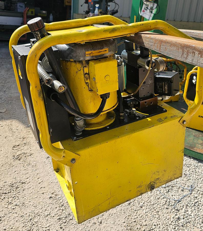 Used 2.5/3 Hp Enerpac GPER5440JFM Electric Hydraulic Pump 10,000 PSI