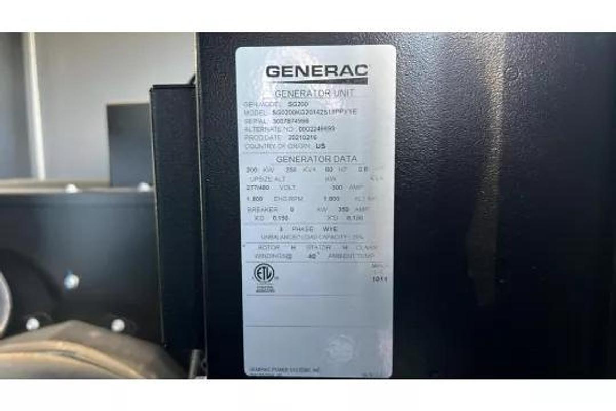 Used 2021 Generac SG200 200kW Industrial Generator | 3-Phase | ONLY 89 HRS | Late-Model Standby & Transfer Switch