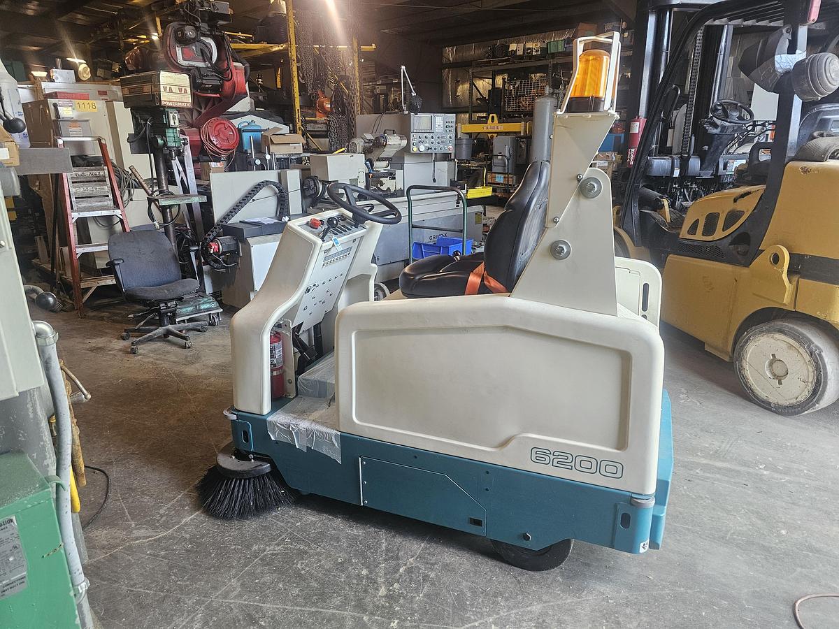 Refurbished Tennant M6200 Battery Operated 55" Cleaning Path Ride On Floor Sweeper