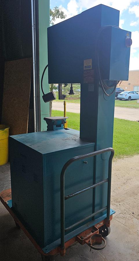 Used 20" Doall 2013-V Industrial Vertical Bandsaw 13" Throat - Variable Speed - CLEAN!!!