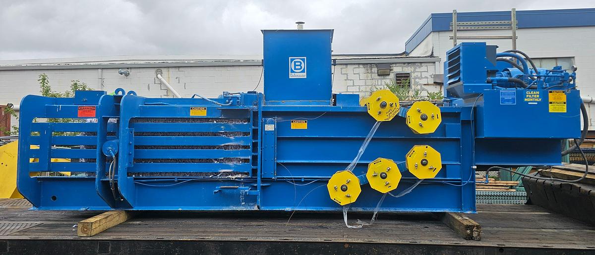 Used 2005 Balemaster 4030-G Horizontal Auto-Tie Baler, 30 HP, 27"x32" Feed, 400 Series