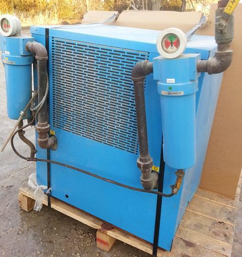 Used 125 CFM Motivair (MTA) Air Cooled R-134a Refrigerated Air Dryer #DE106