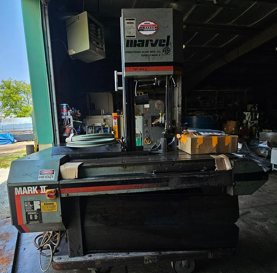 Used 1995 Marvel Series 8 Mark II Vertical Tilt Frame Bandsaw 18" x 22" Capacity