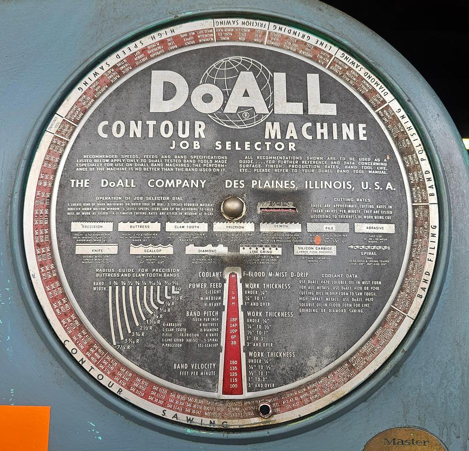 Used 16" Doall 16-3 Variable Speed Vertical Bandsaw, Hydraulic Table & Blade Welder