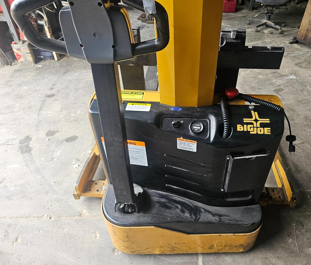 Used Big Joe S22-62 Walk Behind 24 Volt Stacker Lift w/Outriggers