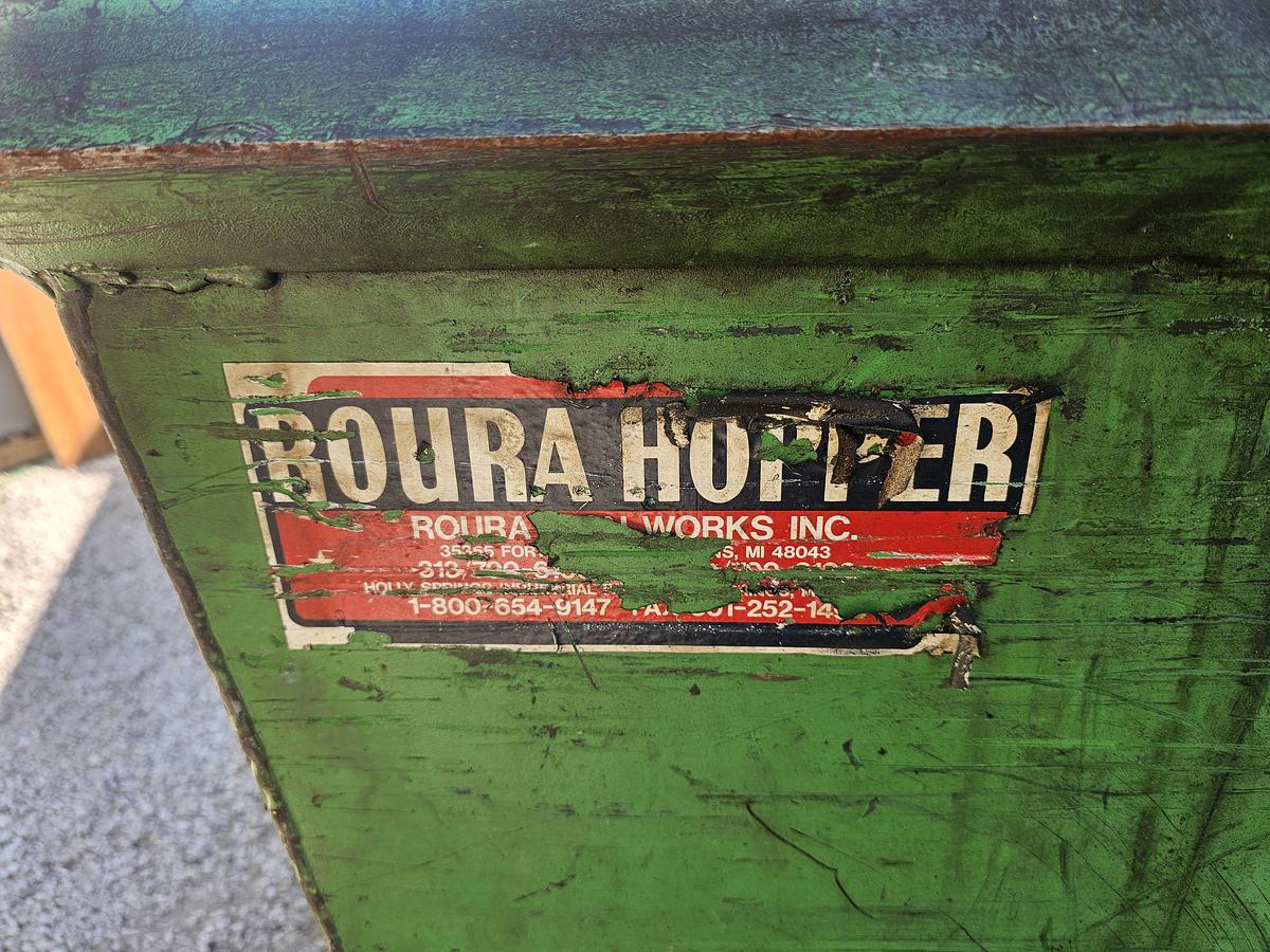 Used 1 Cu. Yard Portable Roura Durable Series Dump Hopper, Castor Wheels 