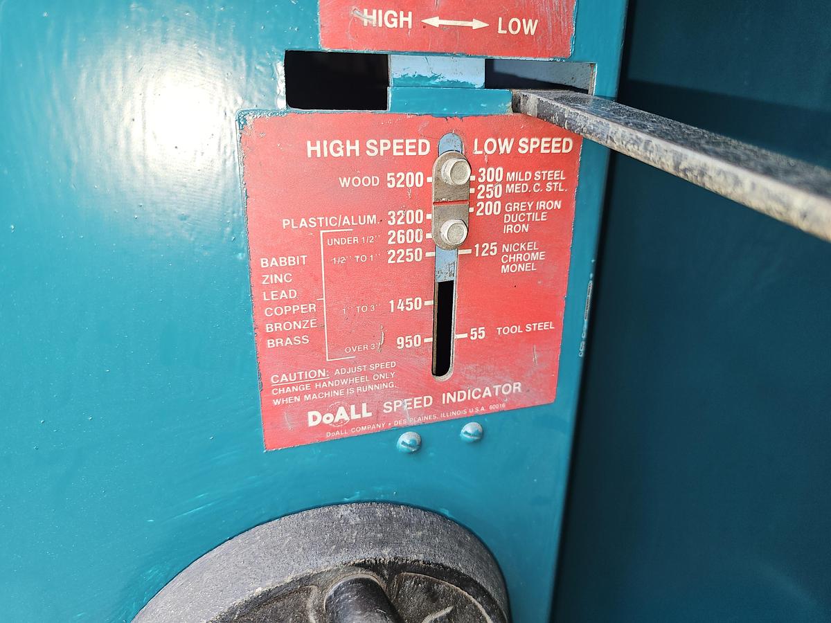 Used 20" Doall 2013-V Industrial Vertical Bandsaw 13" Throat - Variable Speed - CLEAN!!!