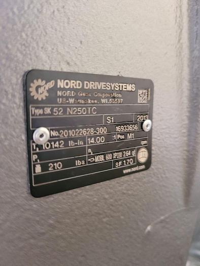 Used NOS Nord SK52 N250TC Gear Drive Reducer 14.00:1 No. 201022628-300 10142 lb-in