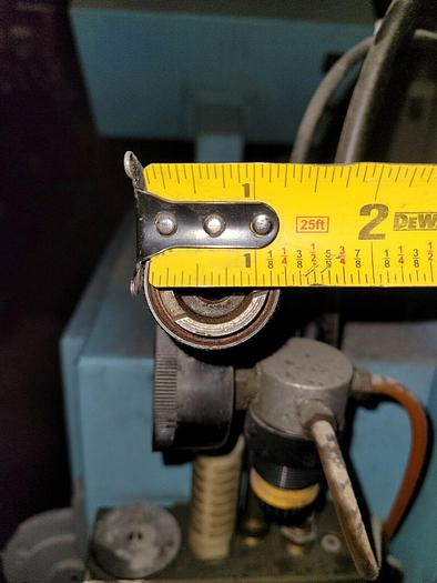 Used Universal Engineering CAT 40 Floating Tap Tool Holder Part #163884