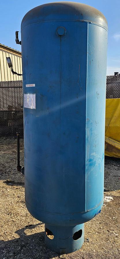 Used 1998 Silvan Industries 400 Gallon Vertical Compressed Air Receiver Tank 137 Psi @ 450*F