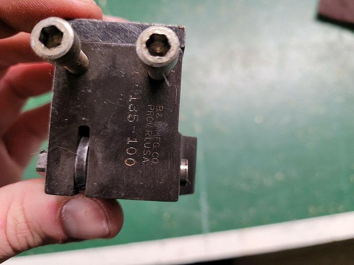 Used Brown & Sharpe Box Holder Tool Post 135-100